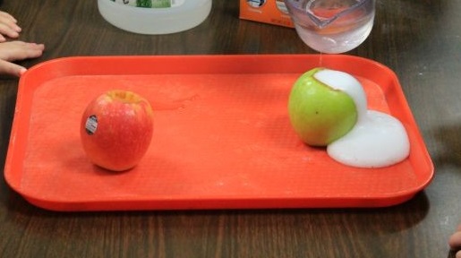 Sopka v jablku- experiment